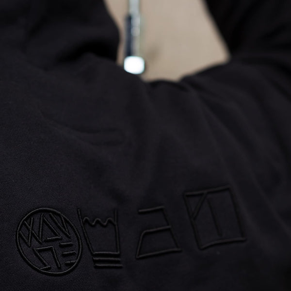 ICONIC EMBROIDERY HOODIE